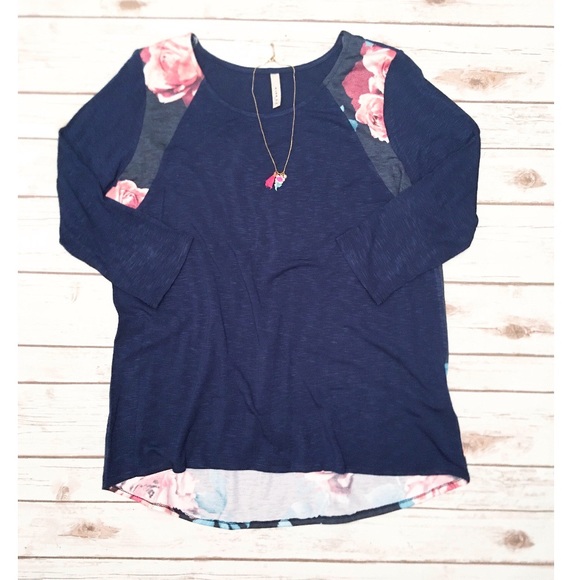 Peekaboo Floral - Picture 1 of 2